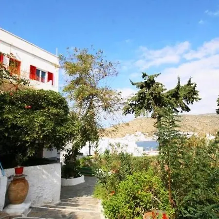 Anna شقة فندقية