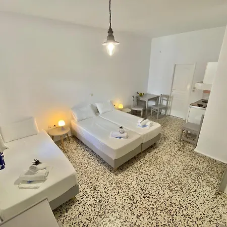 Anna شقة فندقية 4*