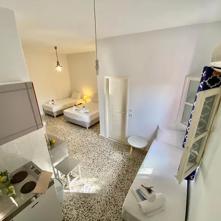 Anna شقة فندقية 4*