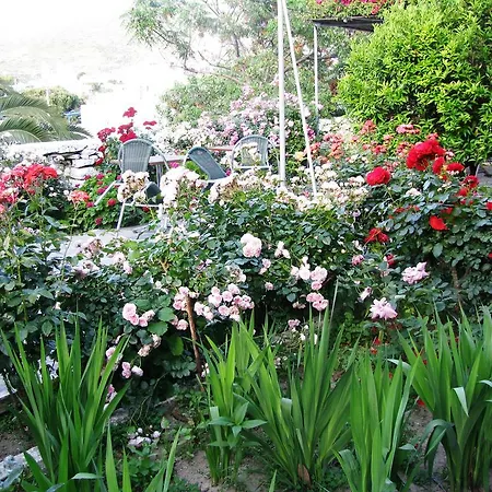 Apart Otel Anna Katápola