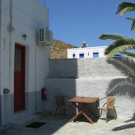 Apart Otel Anna 4*