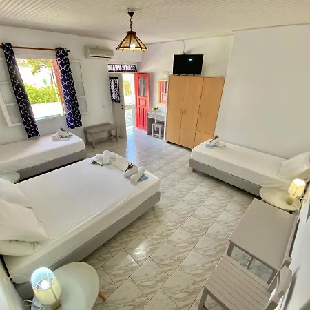 Anna Ξενοδοχείο με διαμερίσματα 4*