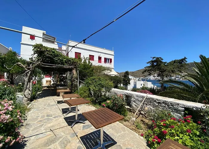 Anna Κατάπολα